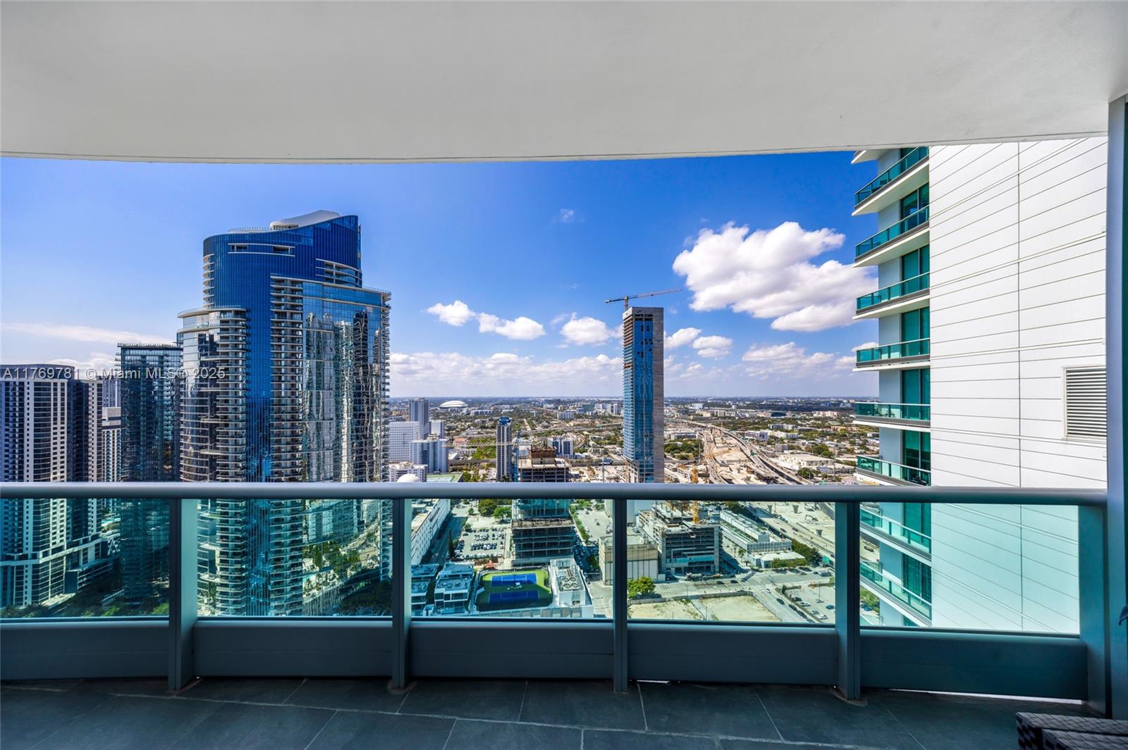 900 BISCAYNE BAY CONDO - Residential
