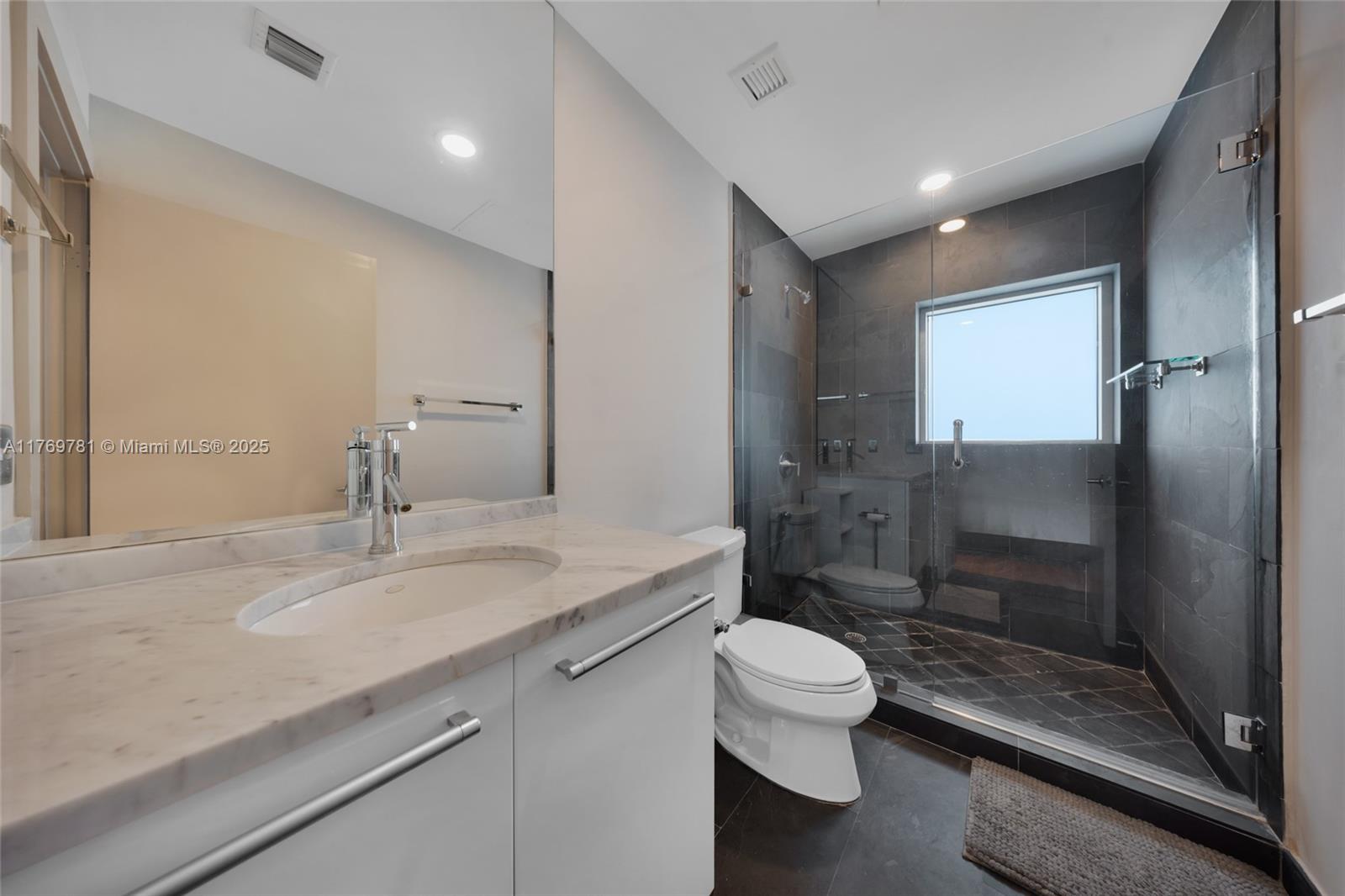 900 BISCAYNE BAY CONDO - Residential
