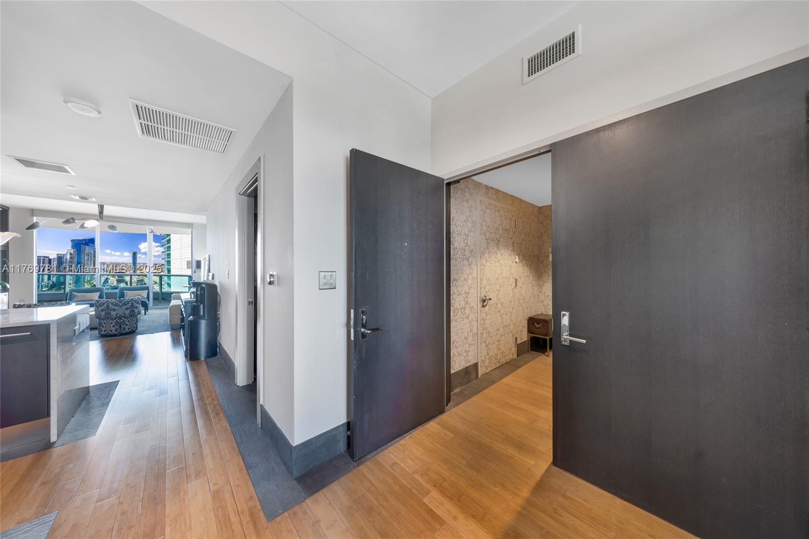 900 BISCAYNE BAY CONDO - Residential