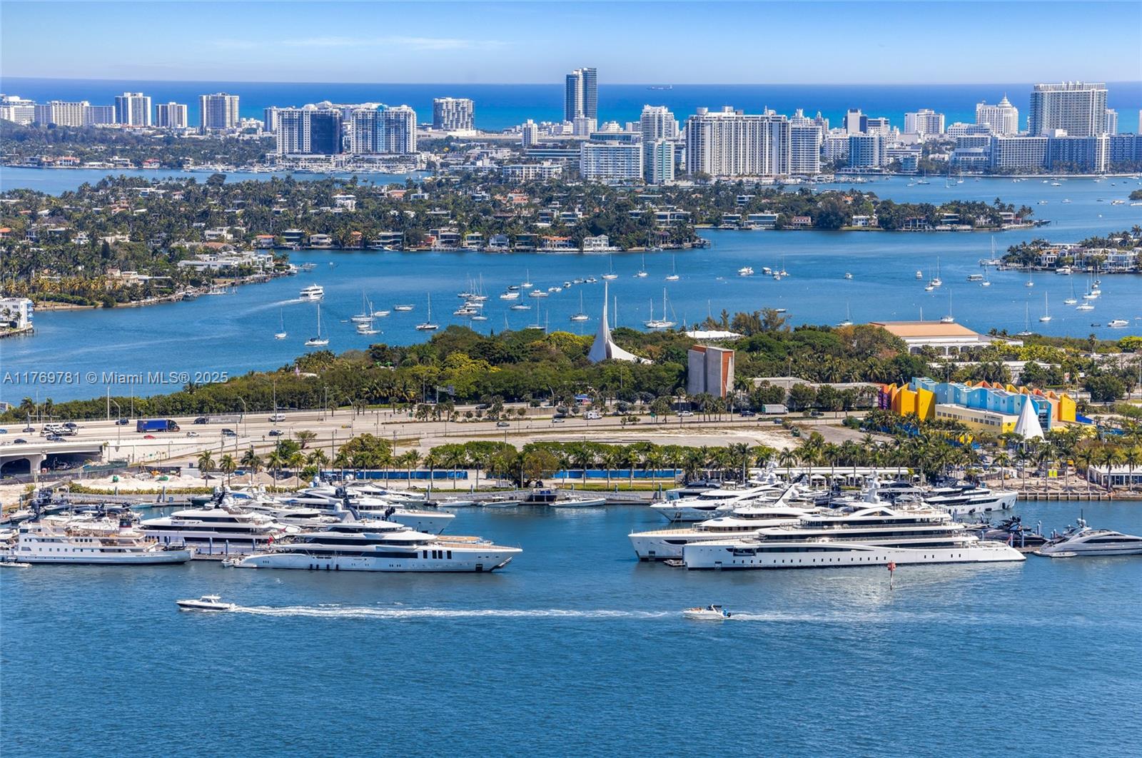 900 BISCAYNE BAY CONDO - Residential