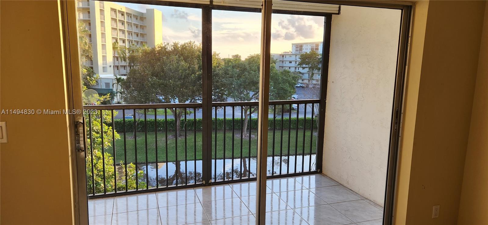 CYPRESS BEND CONDOMINIUM - Residential Lease