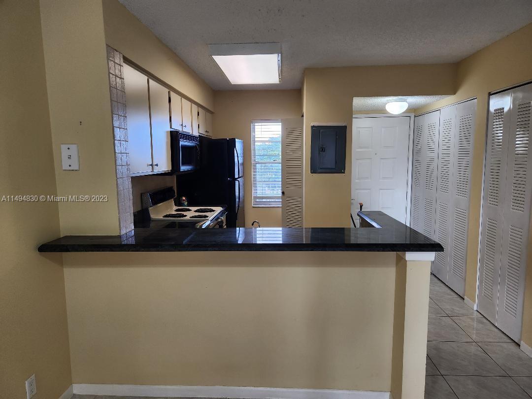 CYPRESS BEND CONDOMINIUM - Residential Lease