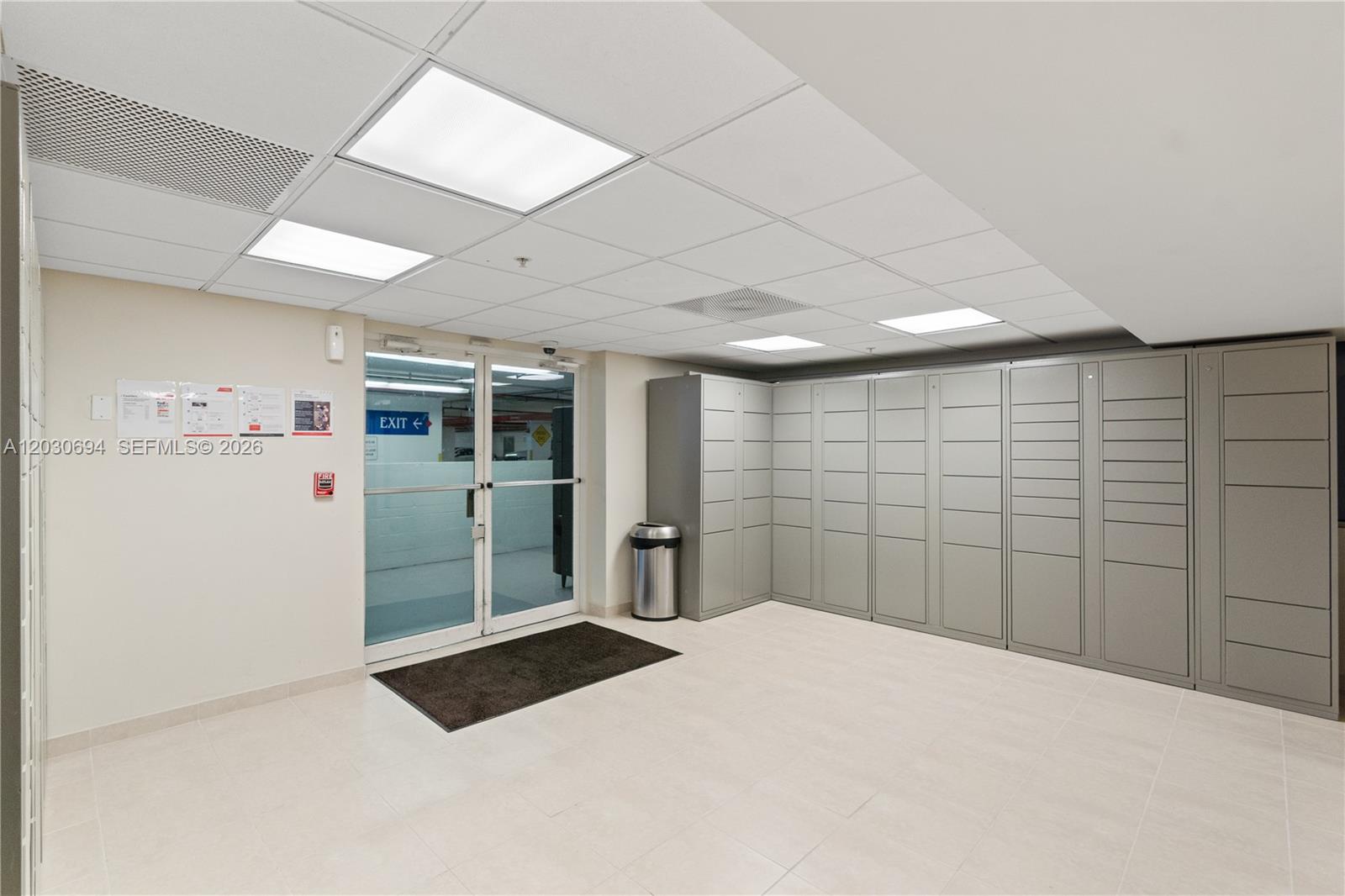 SUNSET HARBOUR SOUTH CONDO - Residential