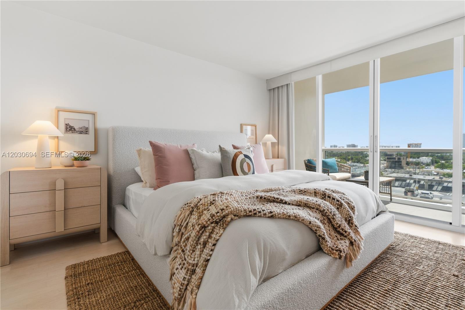 SUNSET HARBOUR SOUTH CONDO - Residential