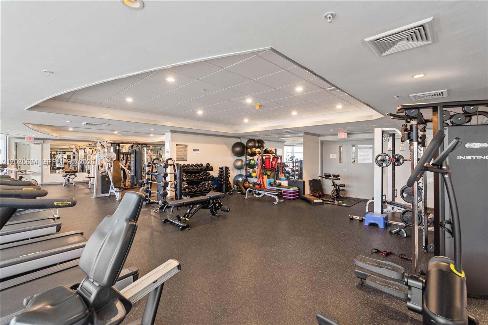 SUNSET HARBOUR SOUTH CONDO - Residential
