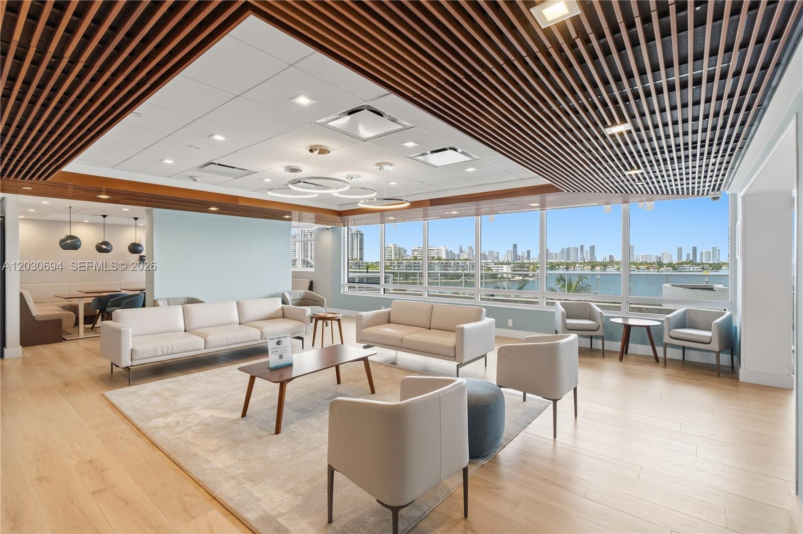 SUNSET HARBOUR SOUTH CONDO - Residential