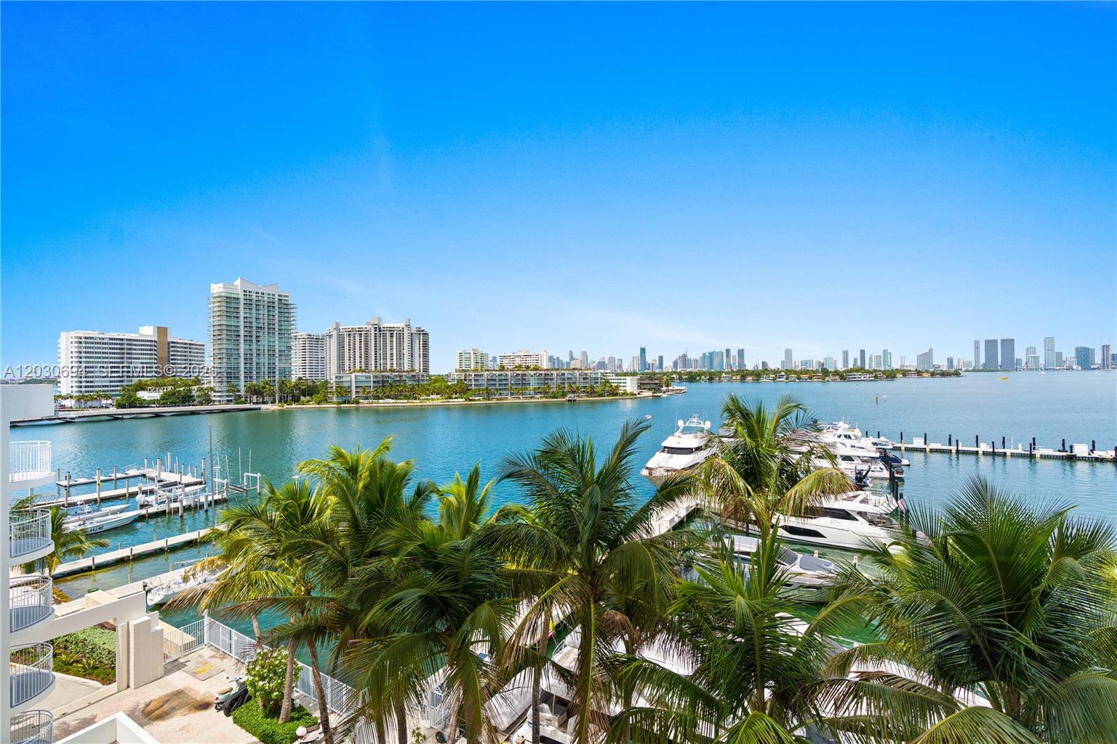 SUNSET HARBOUR SOUTH CONDO - Residential