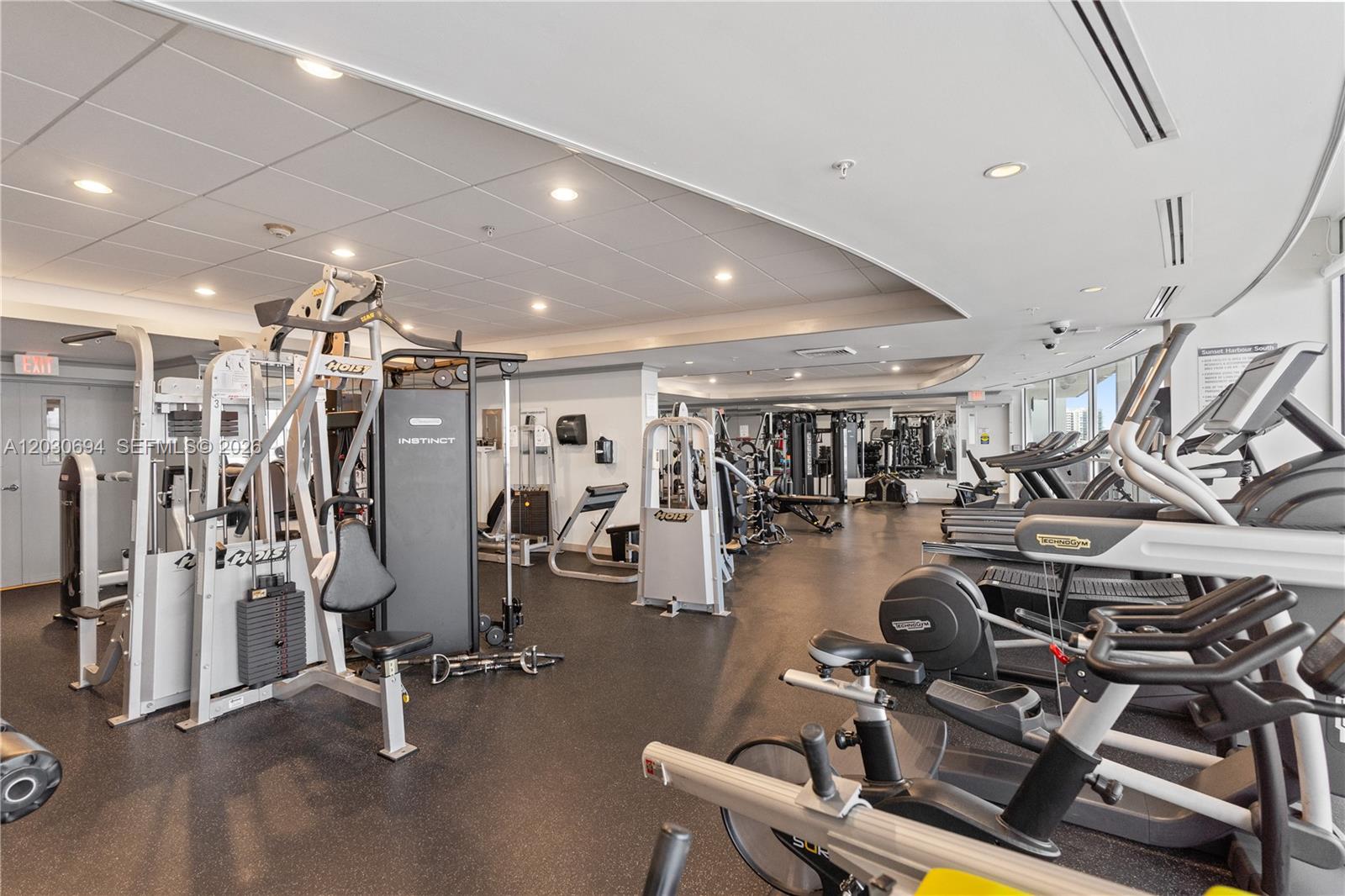 SUNSET HARBOUR SOUTH CONDO - Residential