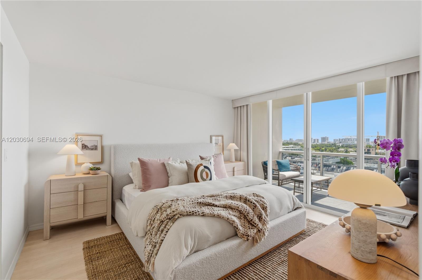 SUNSET HARBOUR SOUTH CONDO - Residential