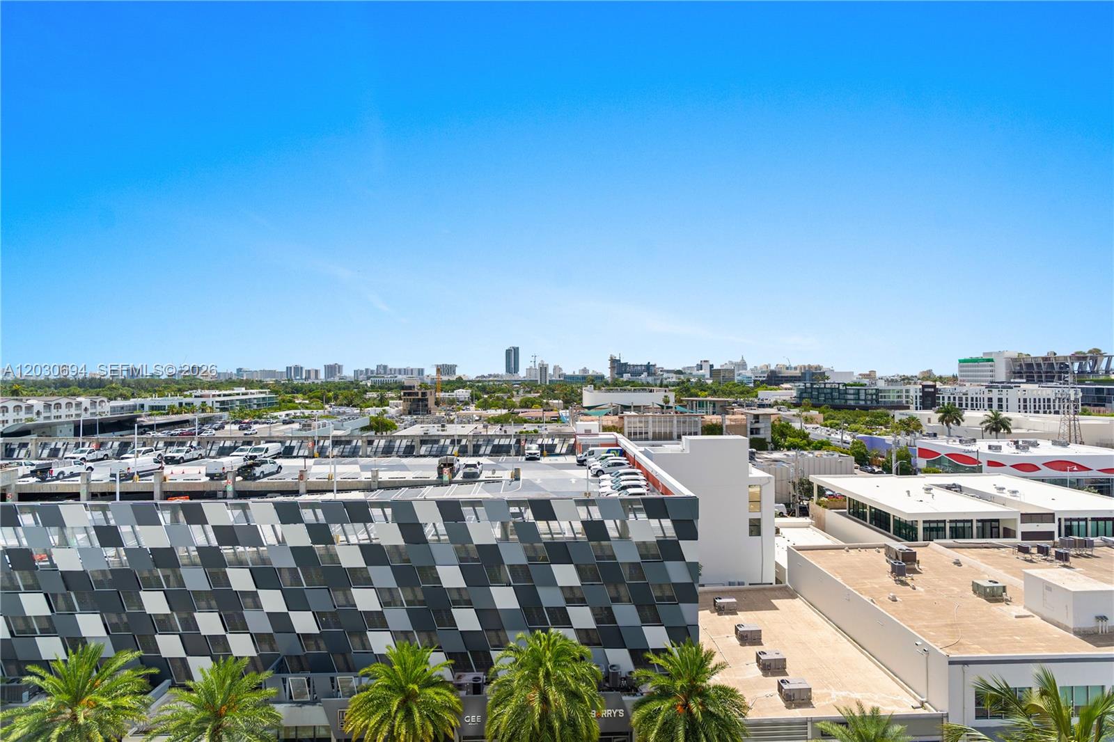 SUNSET HARBOUR SOUTH CONDO - Residential