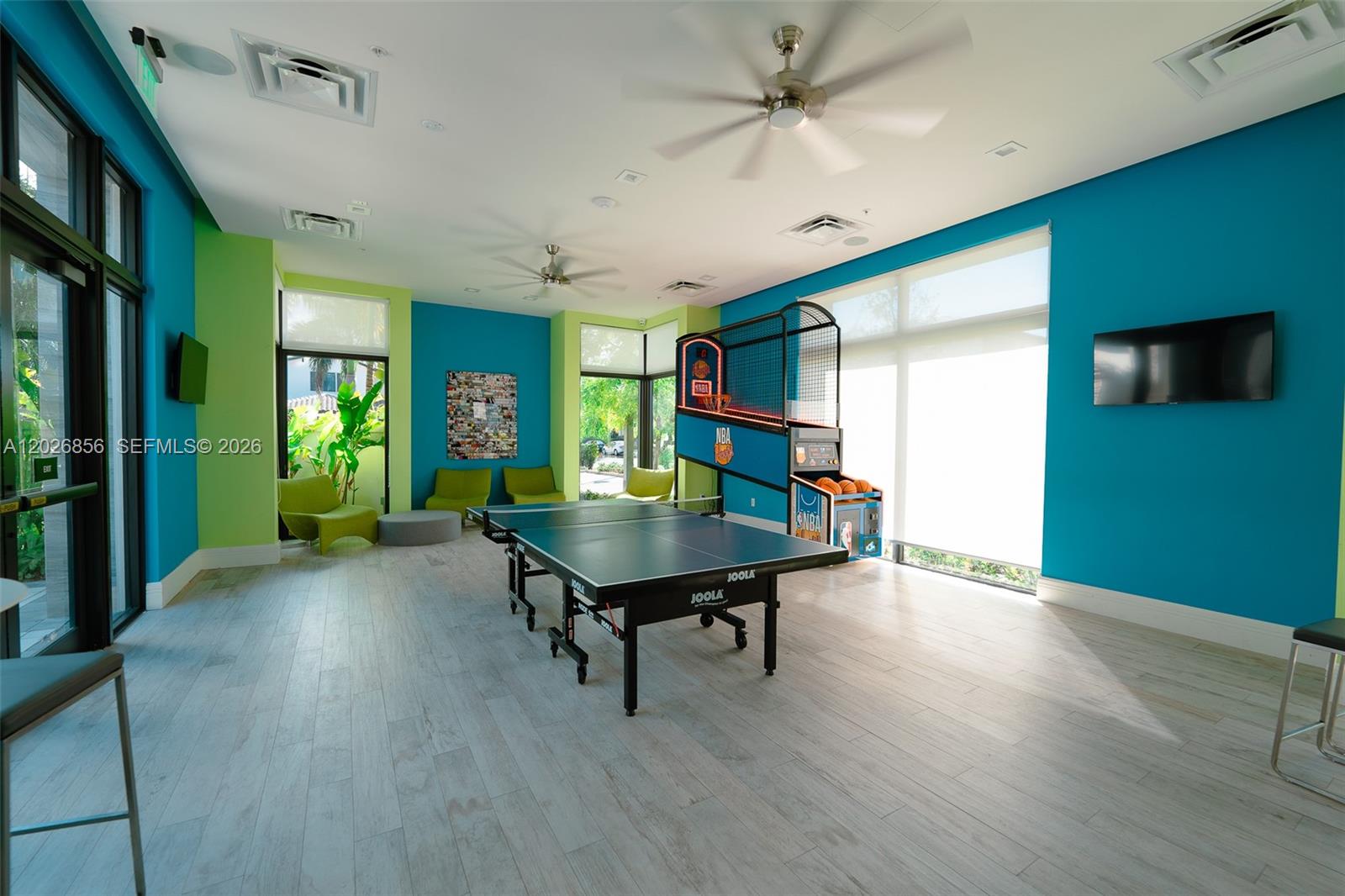 URBANA AT THE RESIDENCES - Residential