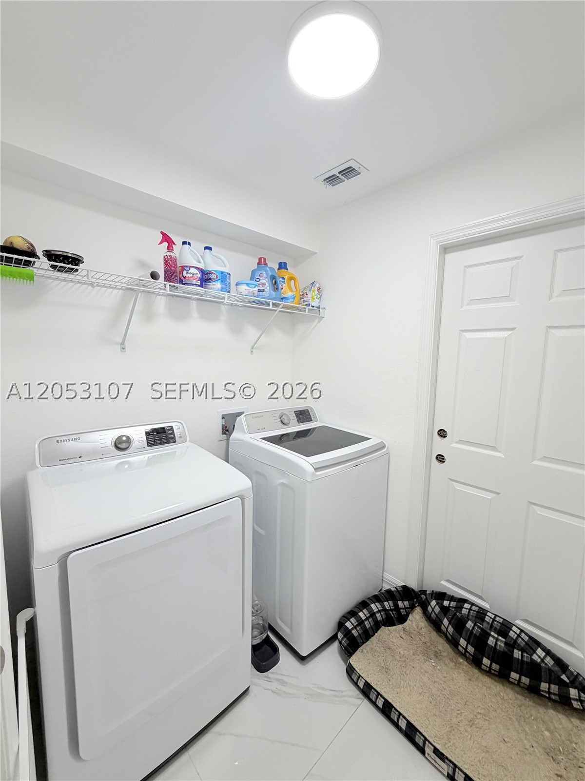 Lee County Unincorporated - Residential Lease