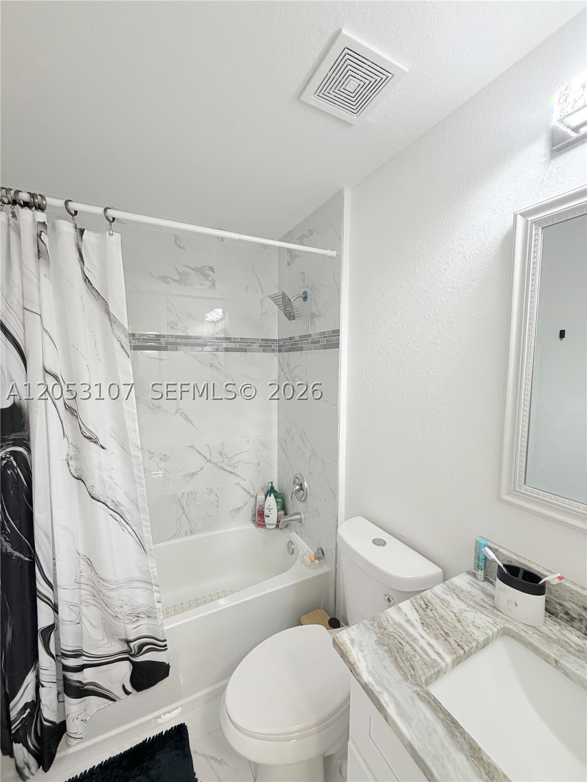Lee County Unincorporated - Residential Lease