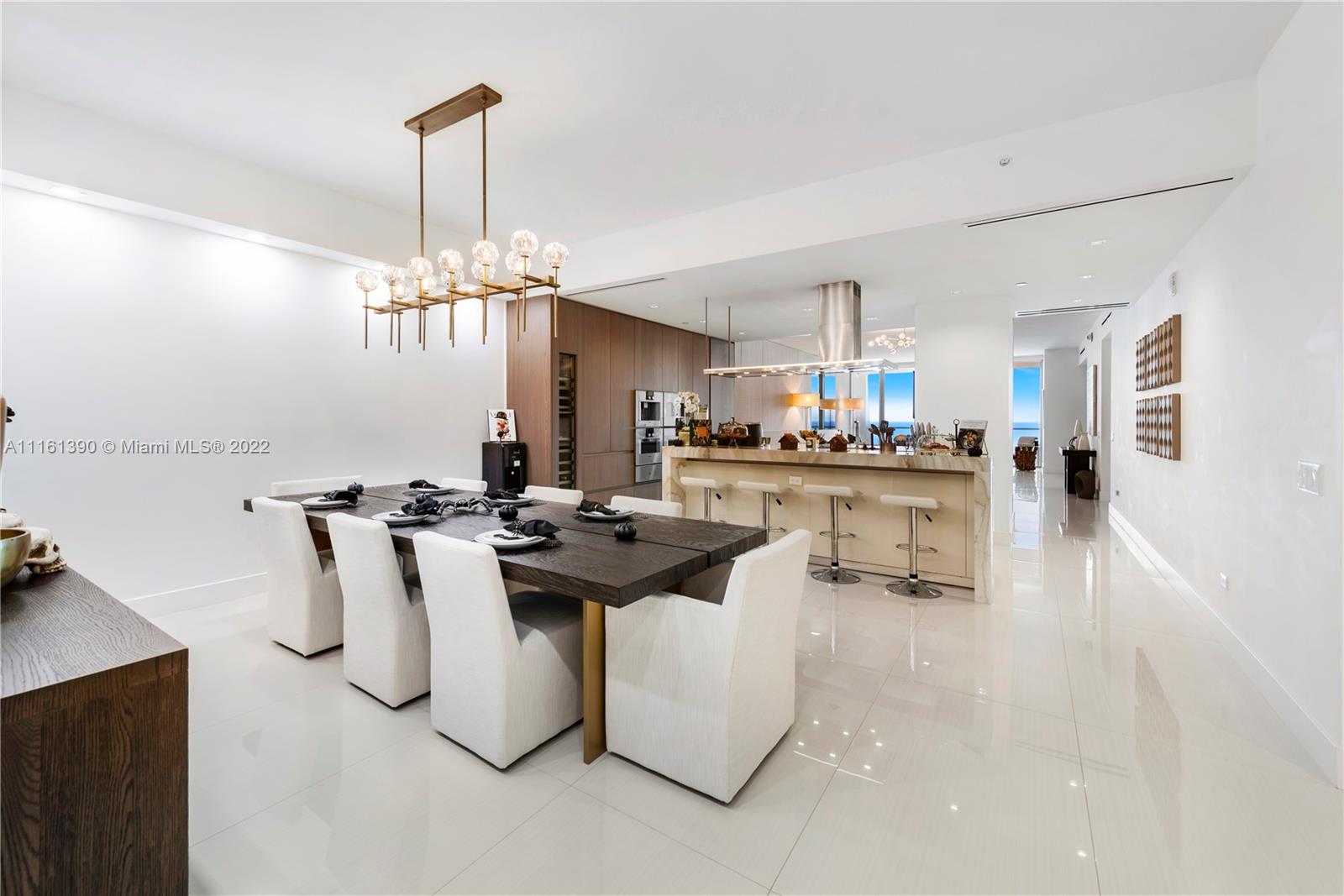 Turnberry Ocean Club - Residential