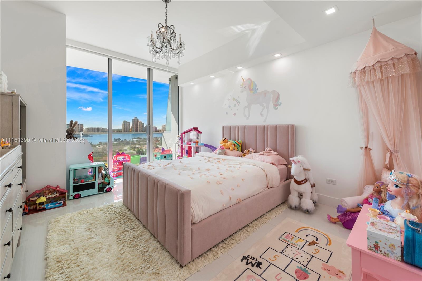 Turnberry Ocean Club - Residential