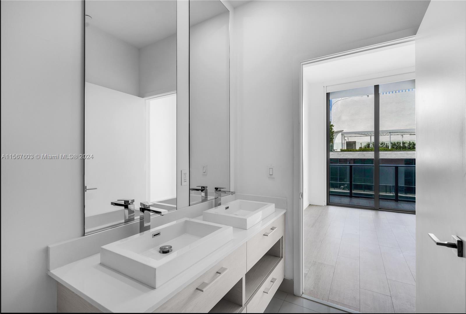 BRICKELL HEIGHTS EAST - Residential Lease