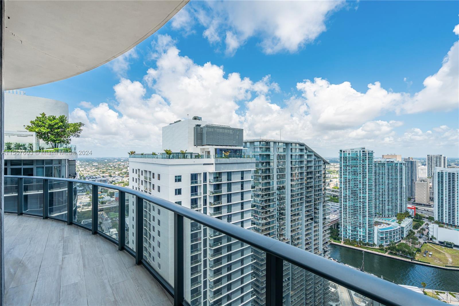 BRICKELL HEIGHTS EAST - Residential Lease