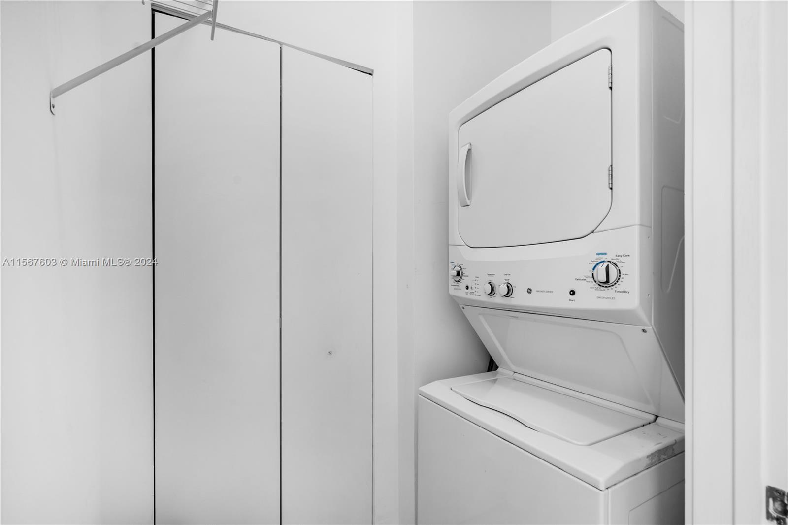 BRICKELL HEIGHTS EAST - Residential Lease