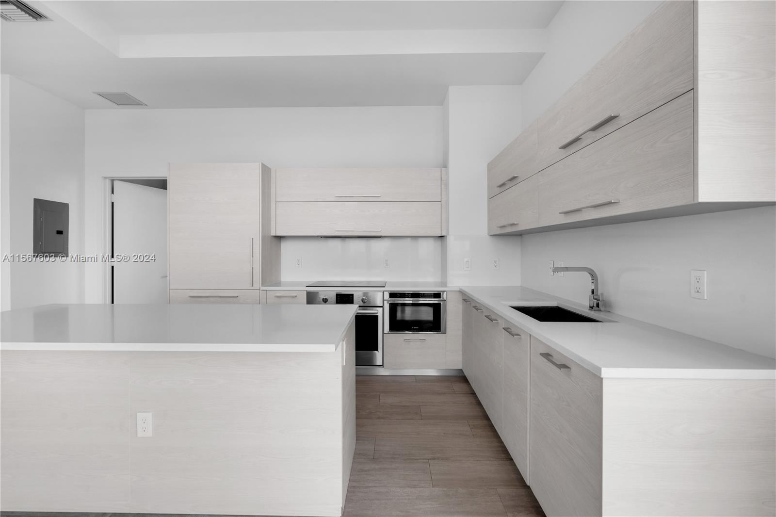 BRICKELL HEIGHTS EAST - Residential Lease