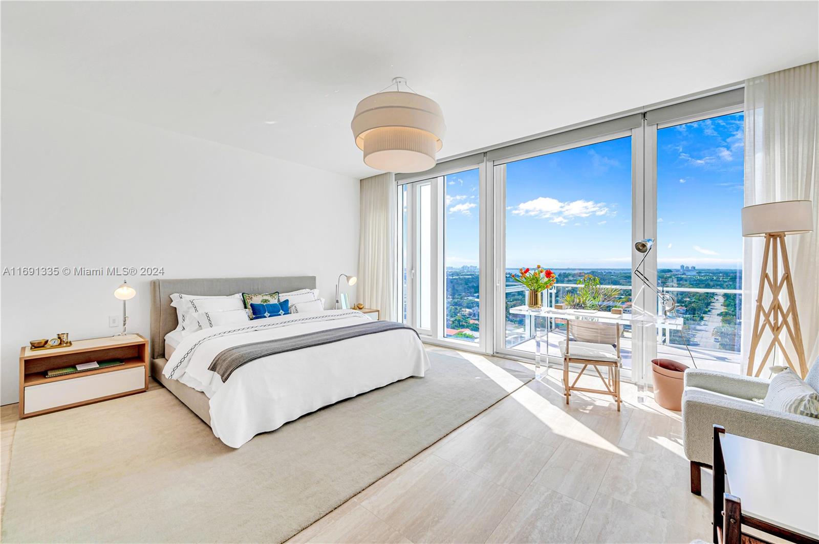SURF CLUB CONDO - Residential