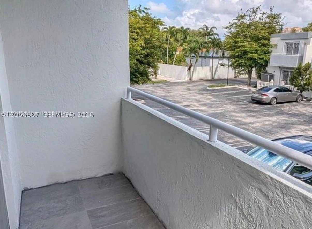 ALHAMBRA MANORS CONDO - Residential