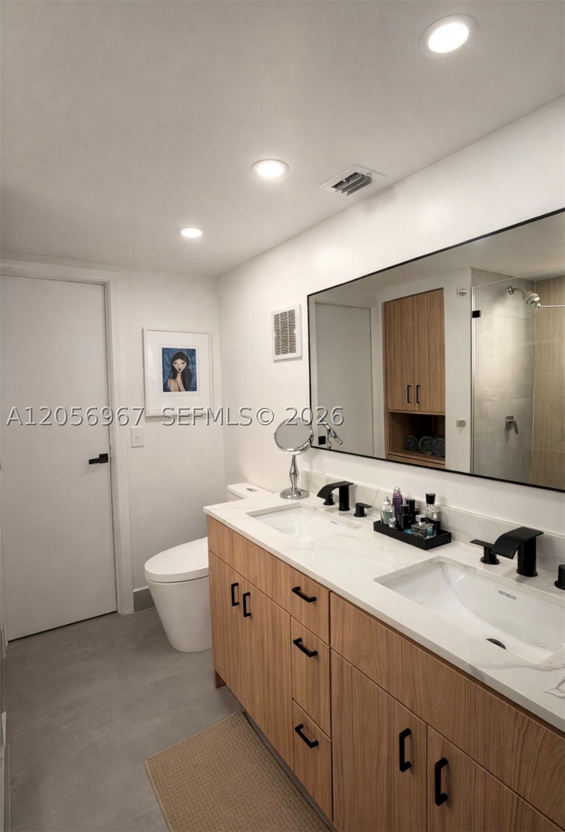 ALHAMBRA MANORS CONDO - Residential