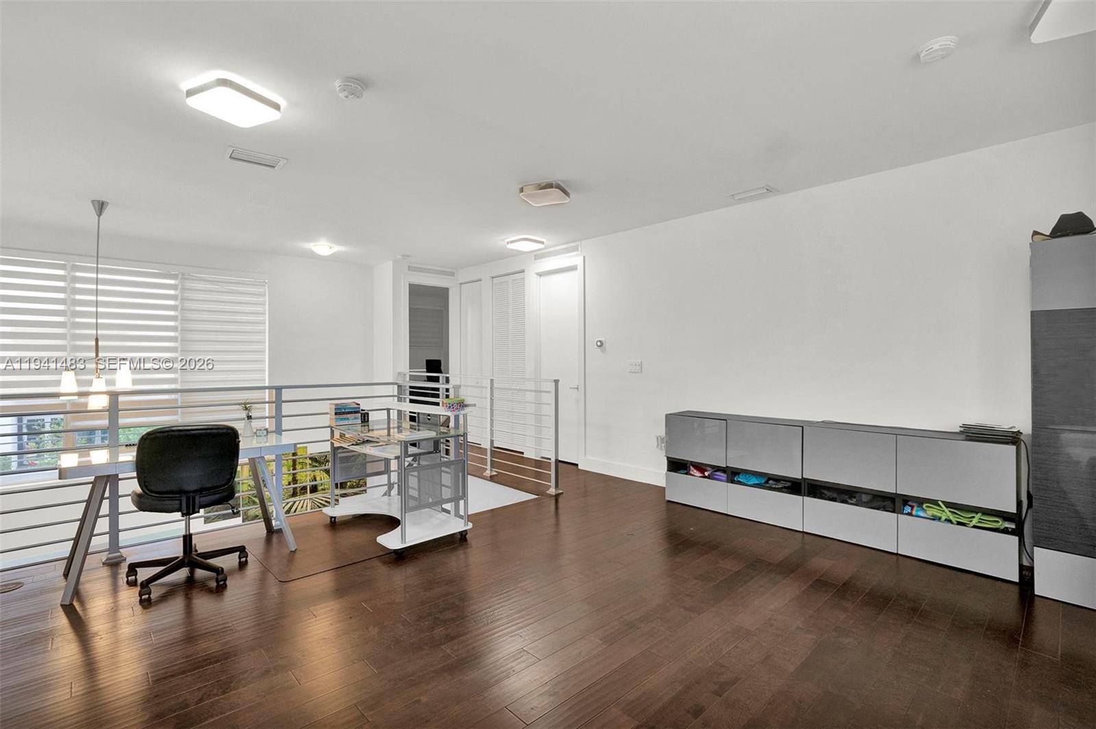 DORAL COMMONS RESIDENTIAL - Residential