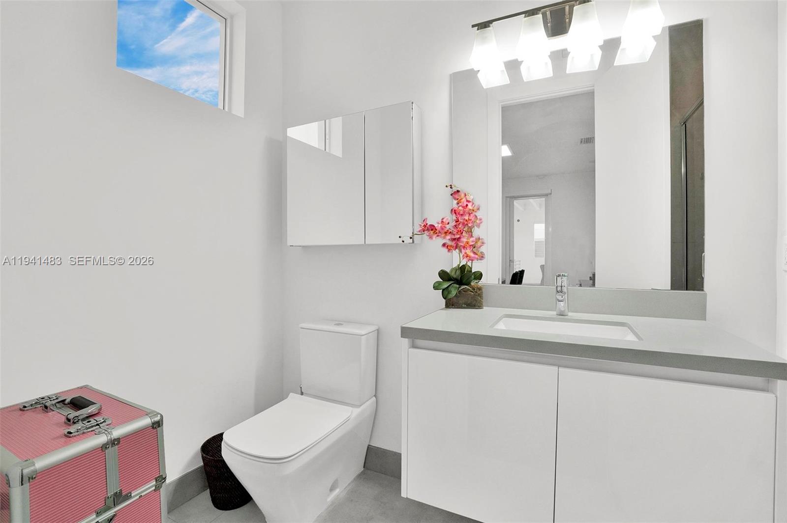 DORAL COMMONS RESIDENTIAL - Residential