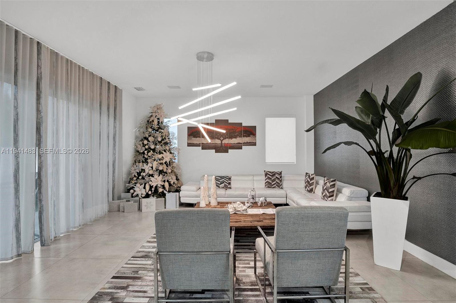 DORAL COMMONS RESIDENTIAL - Residential