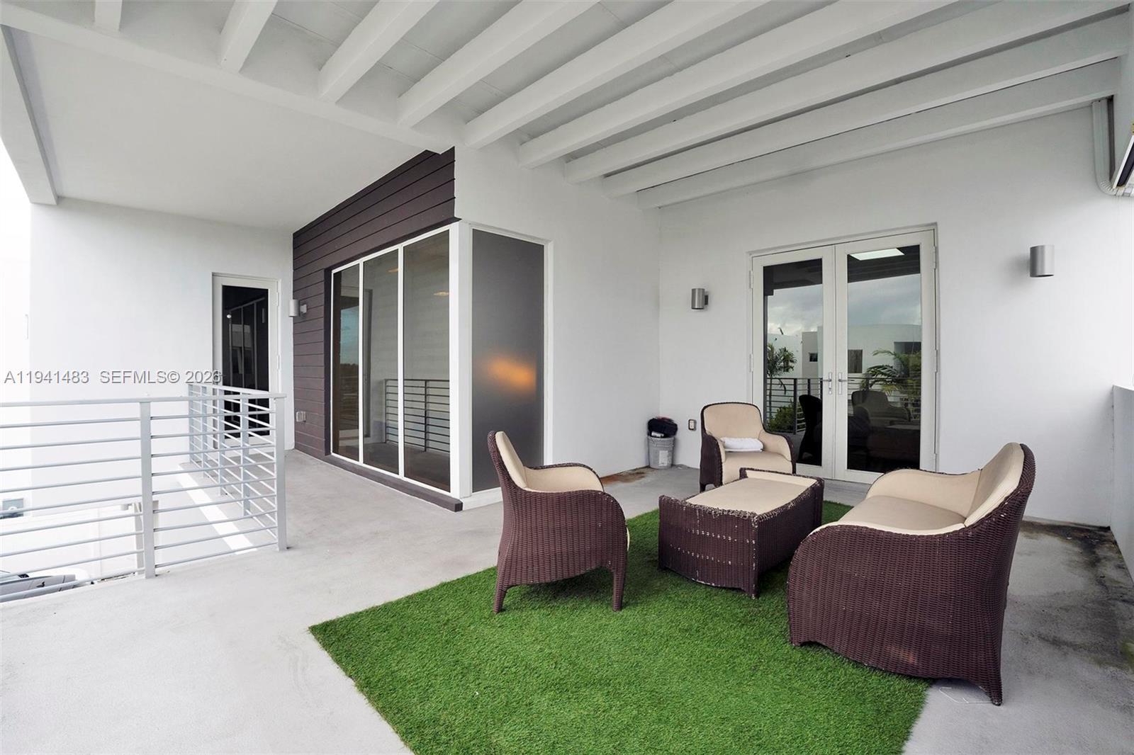 DORAL COMMONS RESIDENTIAL - Residential