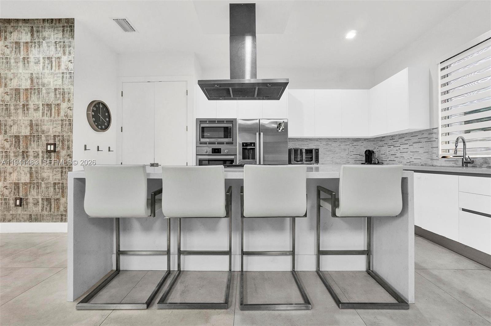 DORAL COMMONS RESIDENTIAL - Residential