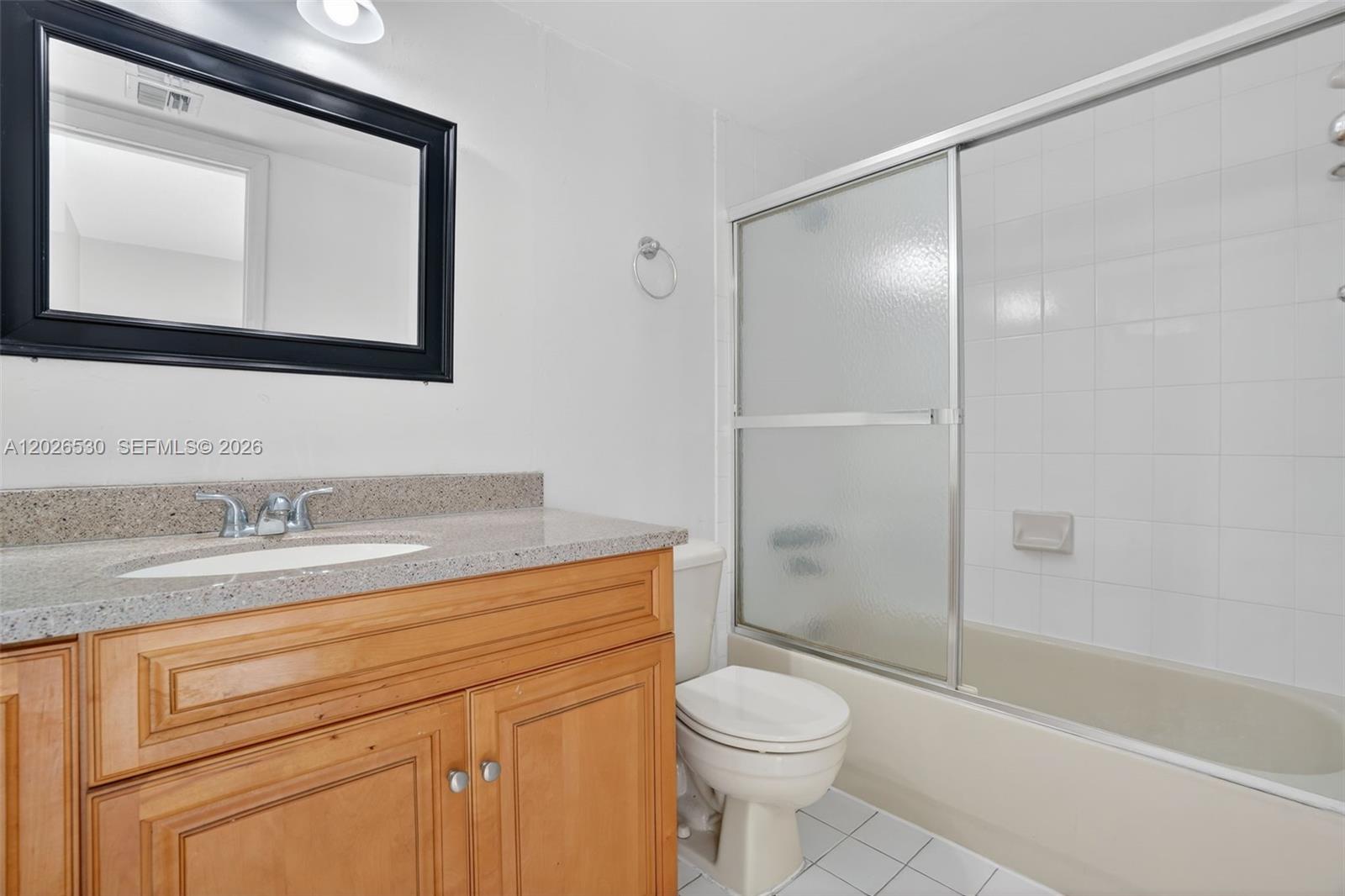 DADELAND GROVE CONDO - Residential Lease