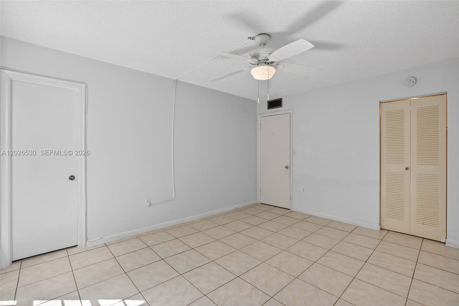 DADELAND GROVE CONDO - Residential Lease