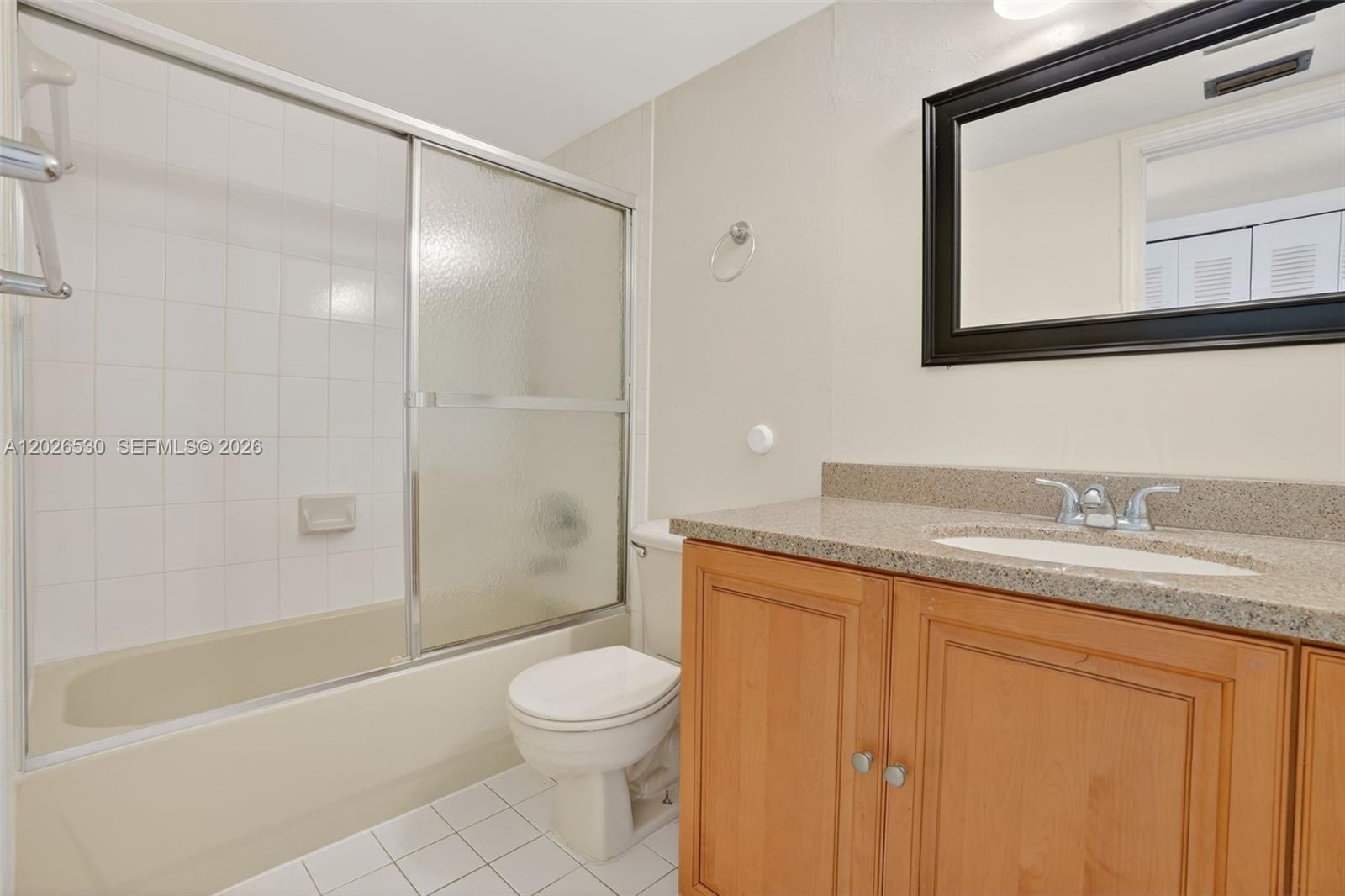 DADELAND GROVE CONDO - Residential Lease