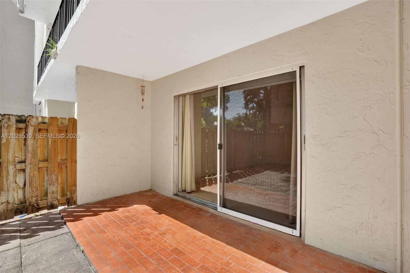 DADELAND GROVE CONDO - Residential Lease