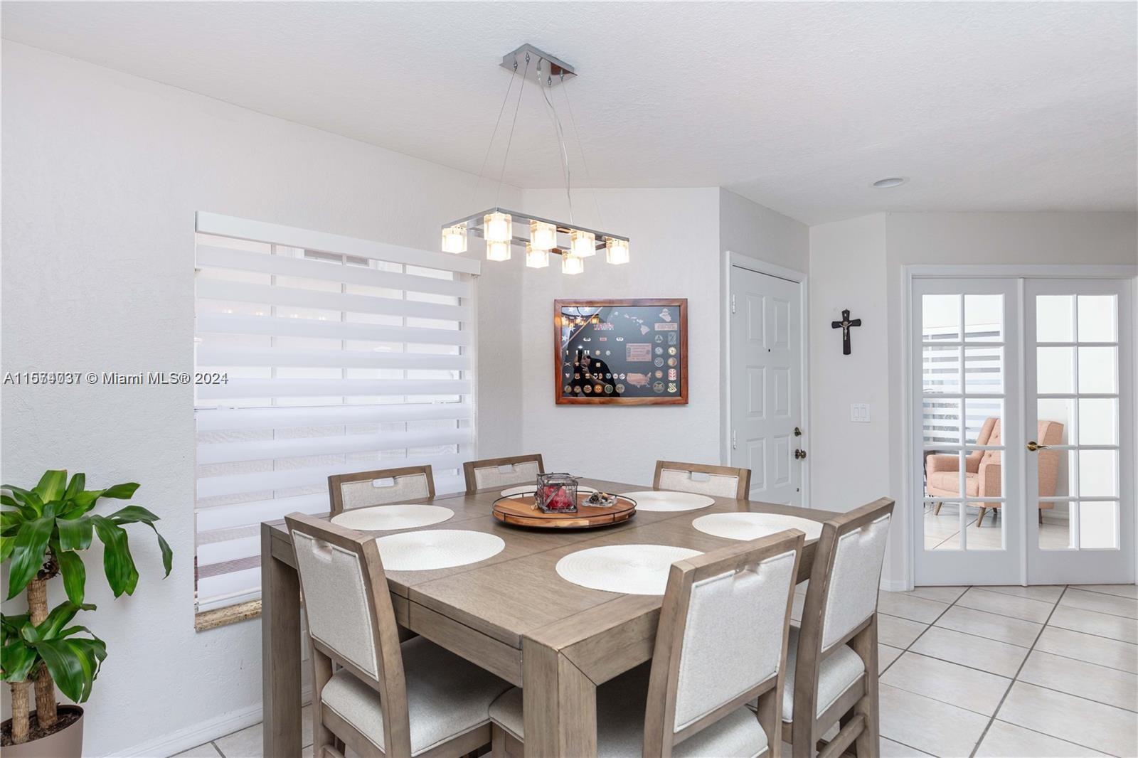 Emerald Isle - Residential