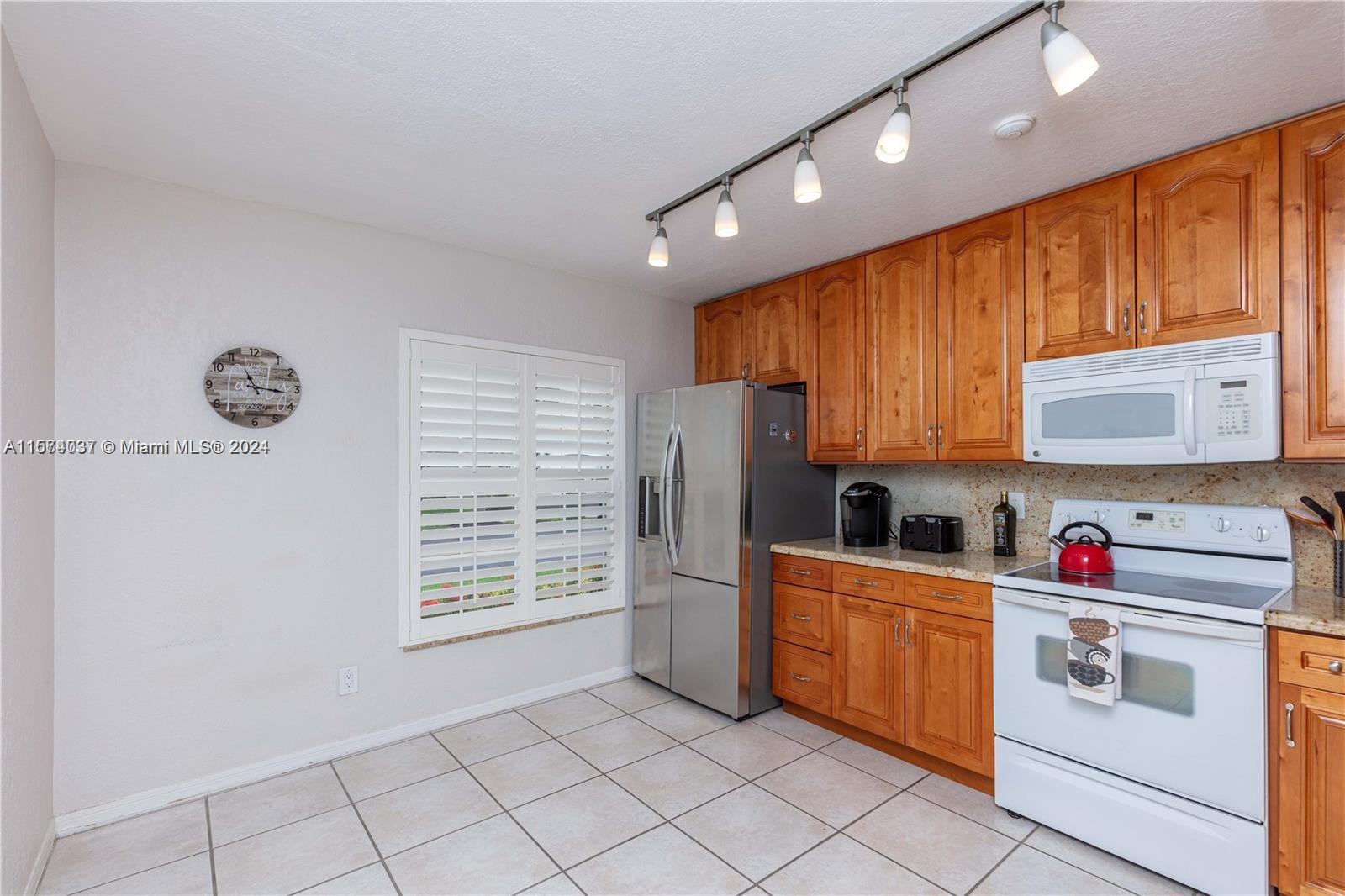 Emerald Isle - Residential