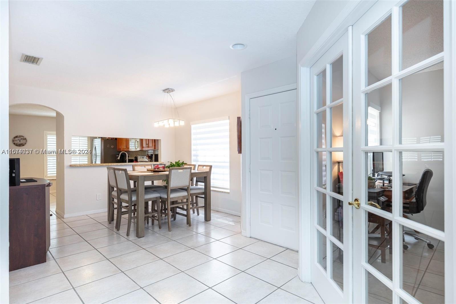 Emerald Isle - Residential