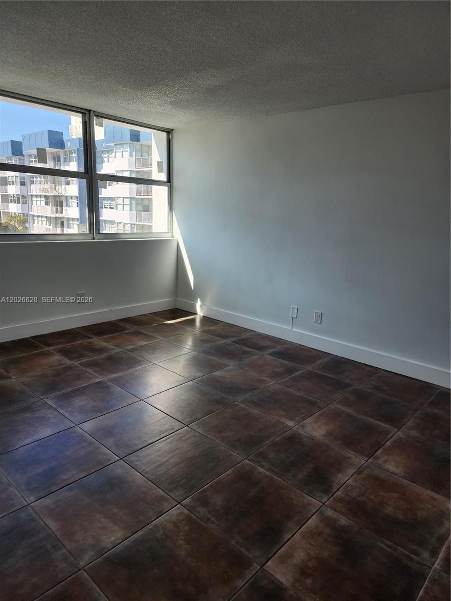 REEF EAST CONDO - Residential