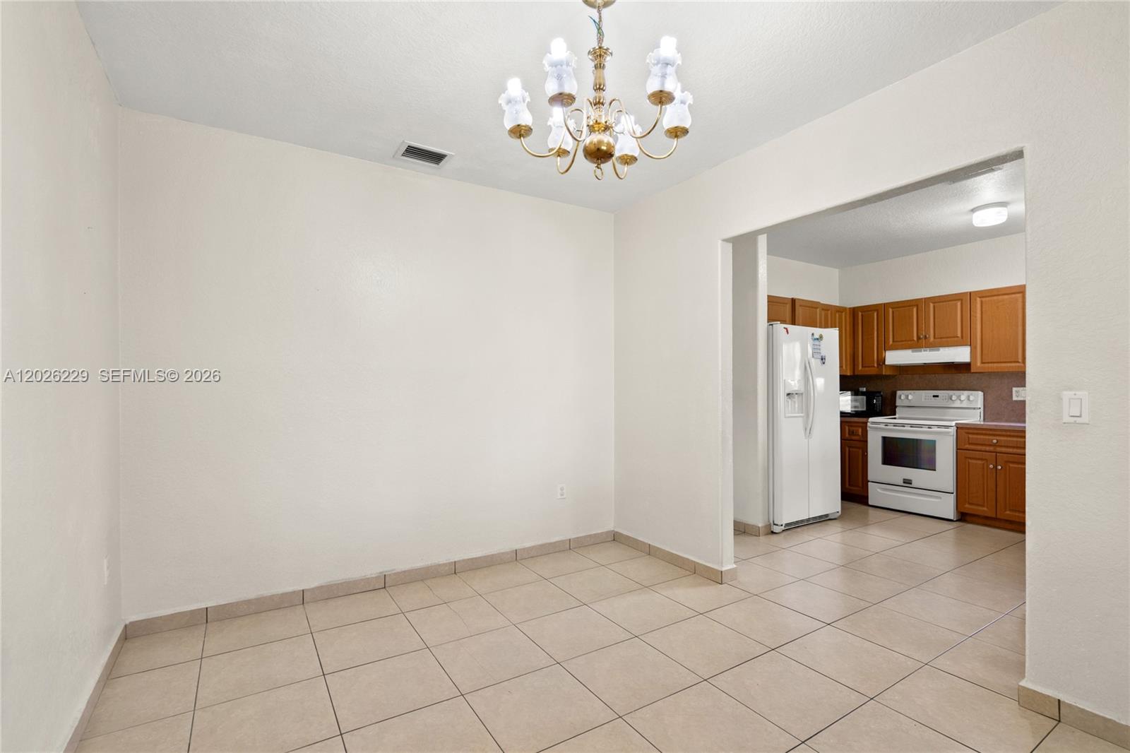 TENNESSEE ESTATES - Residential