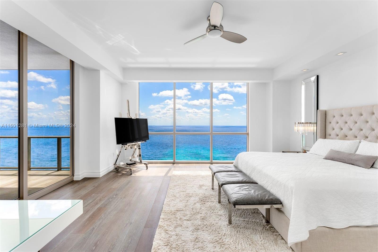 Mansions at Acqualina - Residential