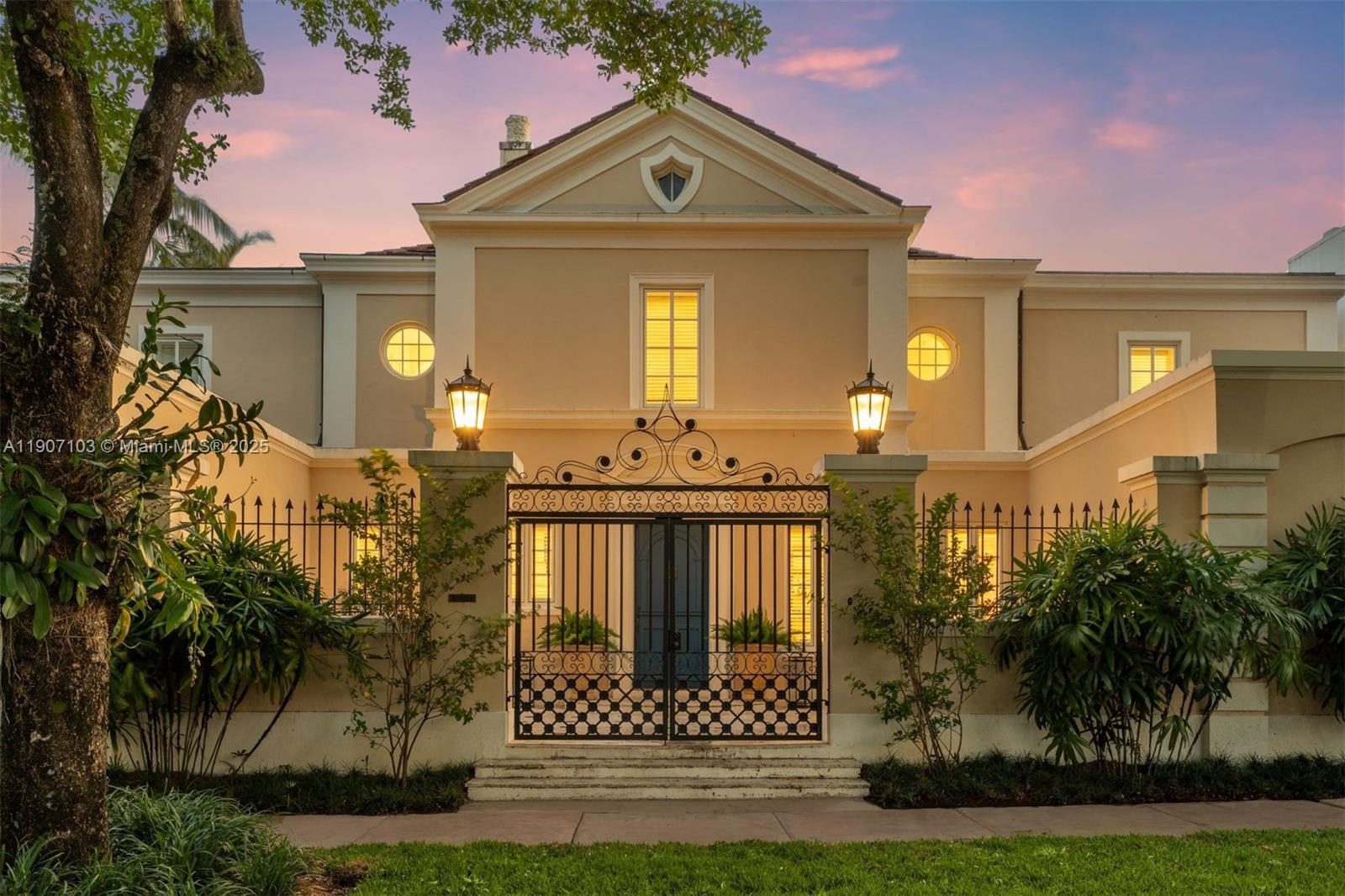 CORAL GABLES RIVIERA SEC - Residential