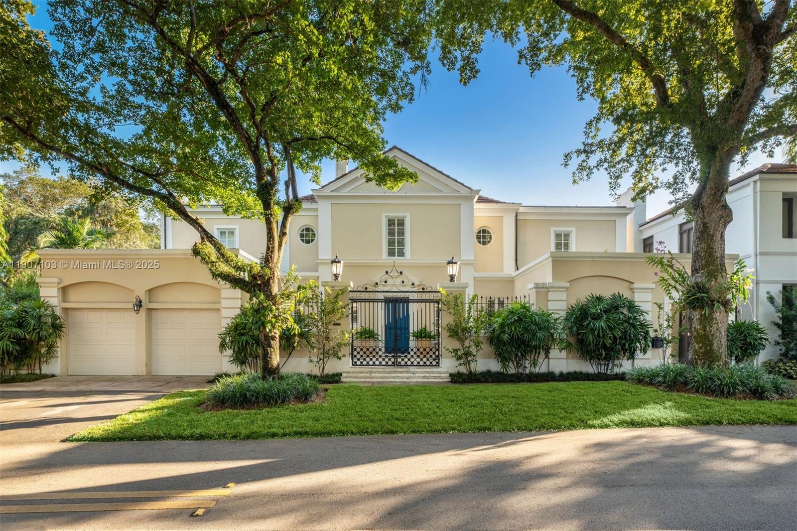 CORAL GABLES RIVIERA SEC - Residential