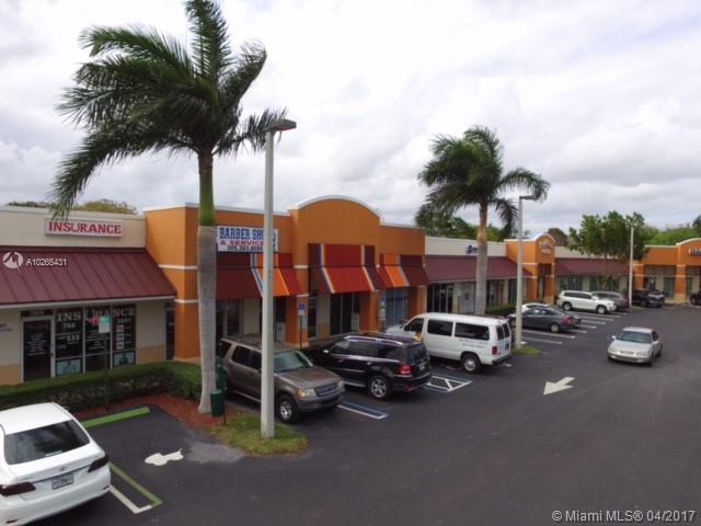 MADEIRA COMMERCE - Commercial Sale