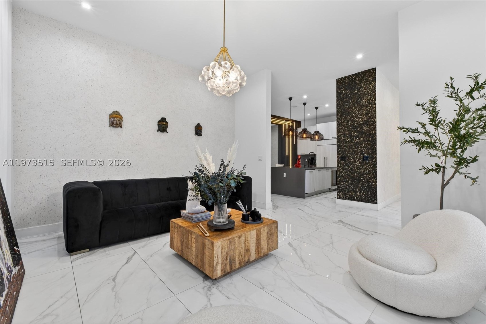 DOWNTOWN DORAL SOUTH PHAS - Residential