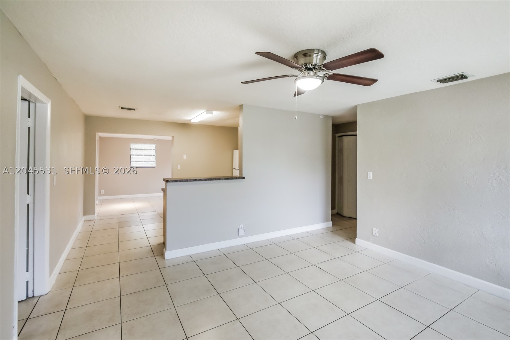 BROADVIEW PARK - Residential Lease