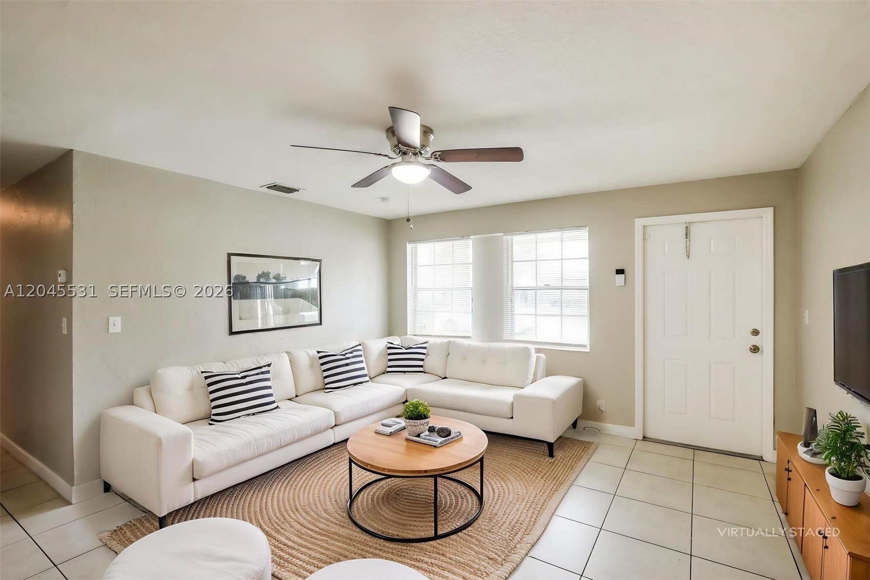 BROADVIEW PARK - Residential Lease