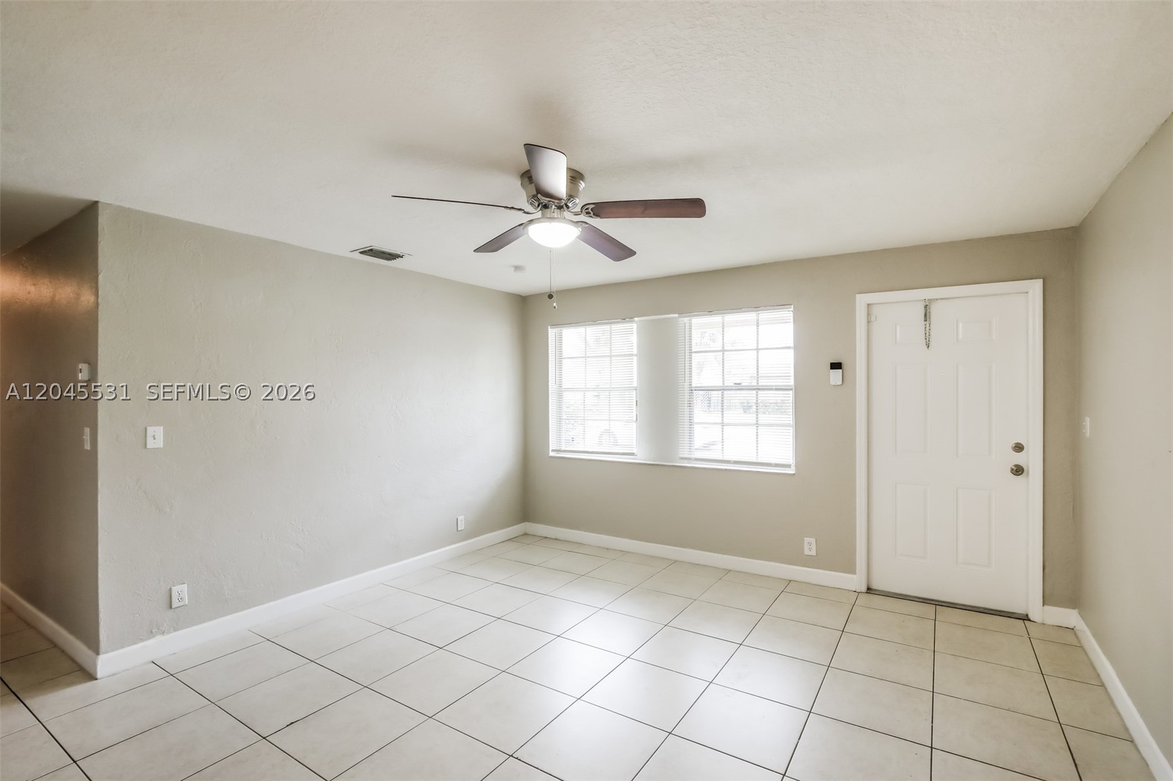 BROADVIEW PARK - Residential Lease