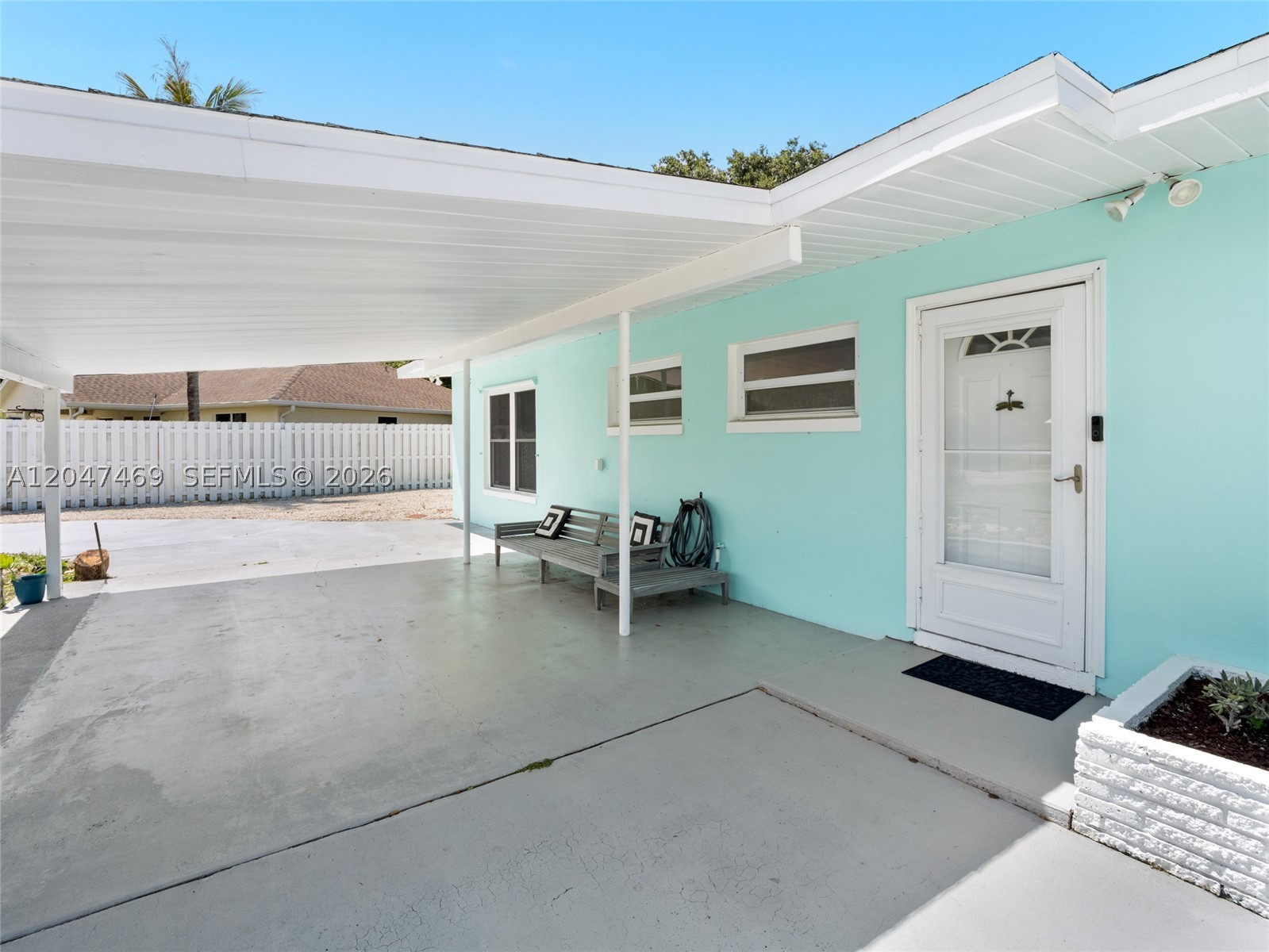 Little Hollywood - Residential