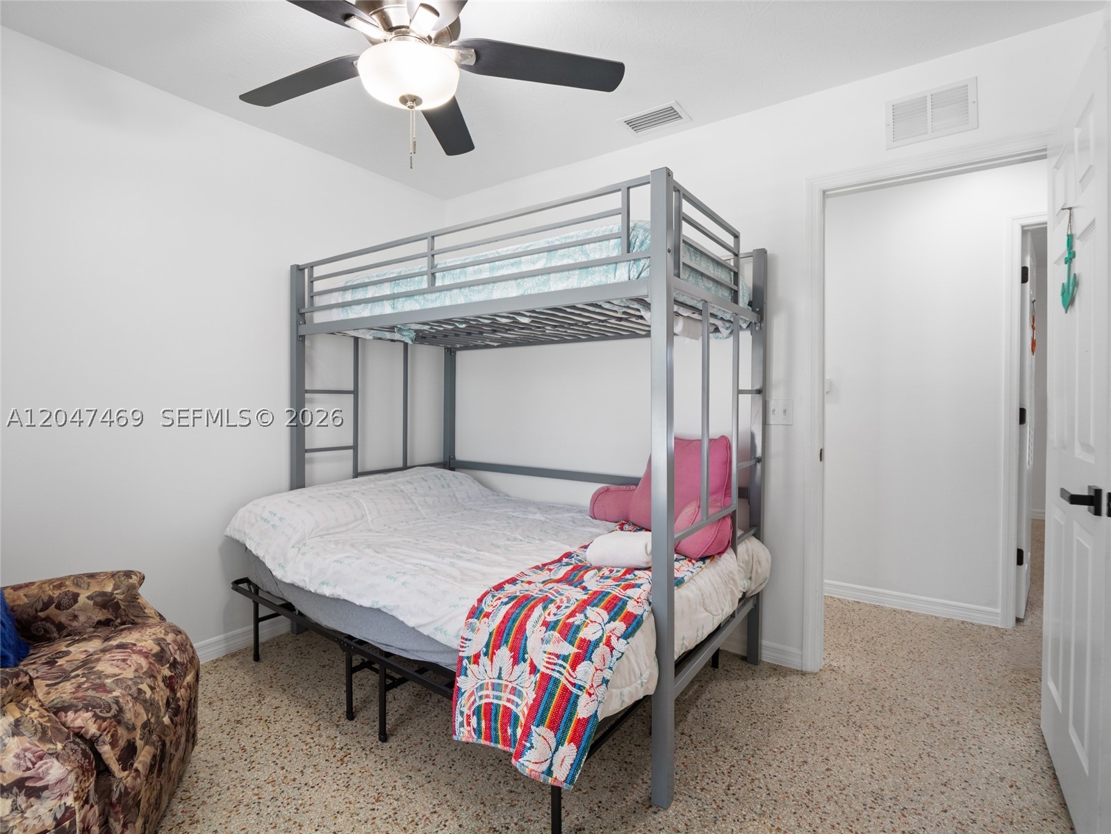 Little Hollywood - Residential